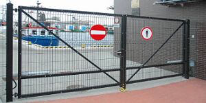 Ворота распашные для 2D и 3D ограждений в Самаре